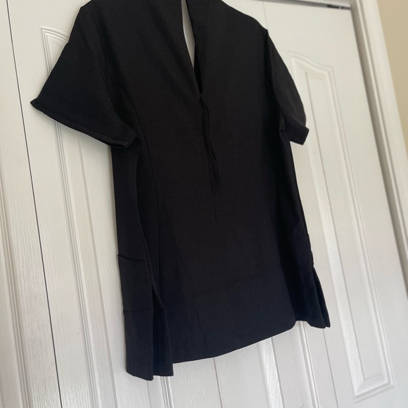 Women's Faux Linen Maya Tunic 
Black / XL - Picture 9 of 9